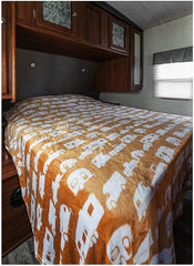 Couverture en peluche - Lit Queen