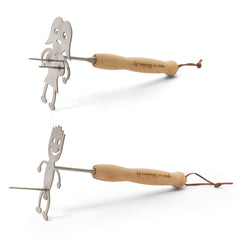 Set of retractable campfire sticks